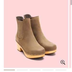 odessa chelsea boot